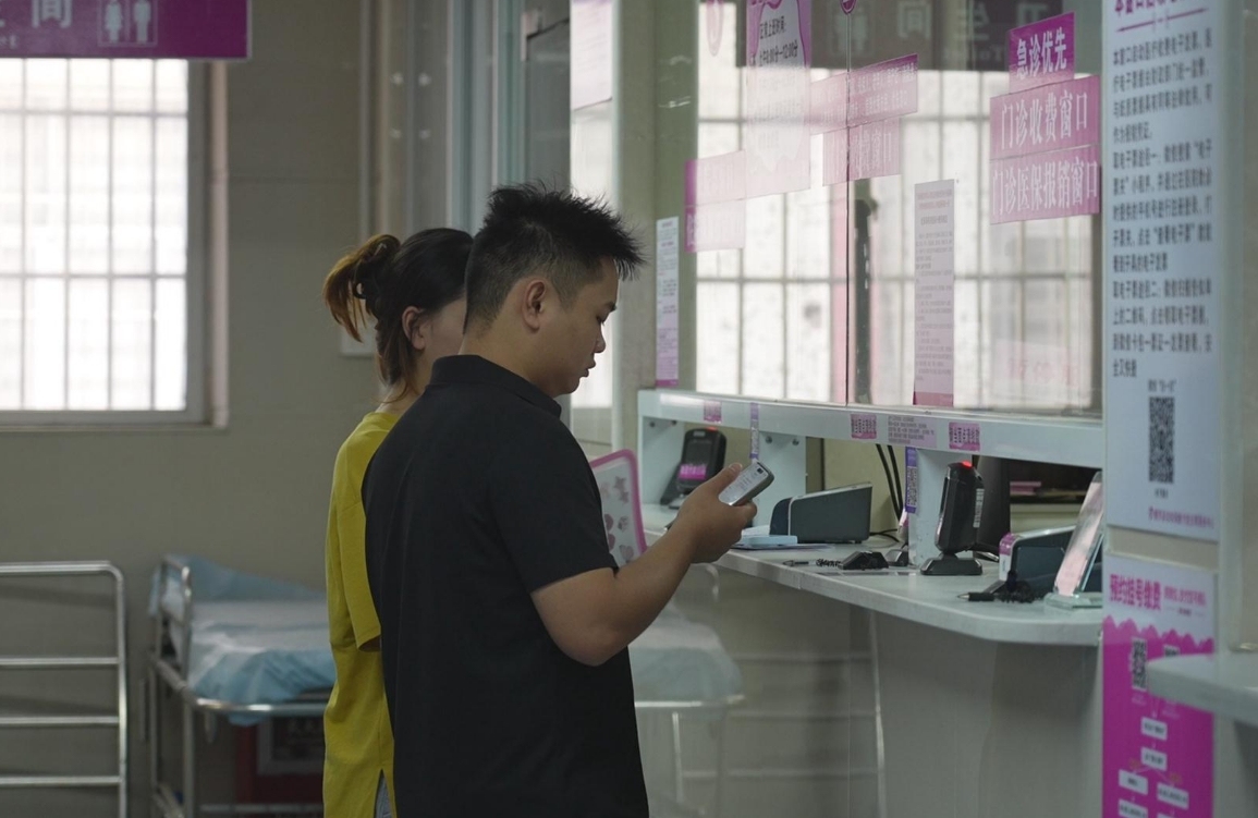 门诊产检零自付！生育新政落地见成效