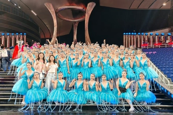 独家揭秘十五运会开幕式首个节目背后的青春力量