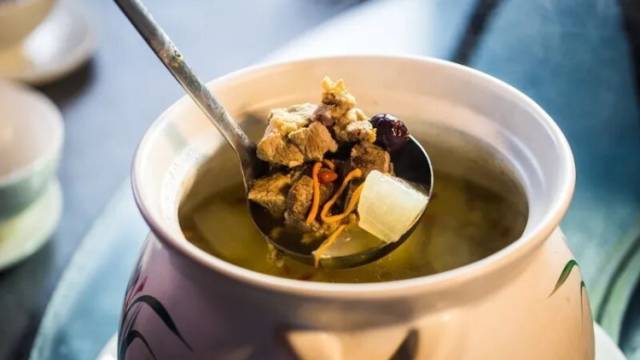 广东靓仔们的夺冠密码，竟是一碗老火靓汤？