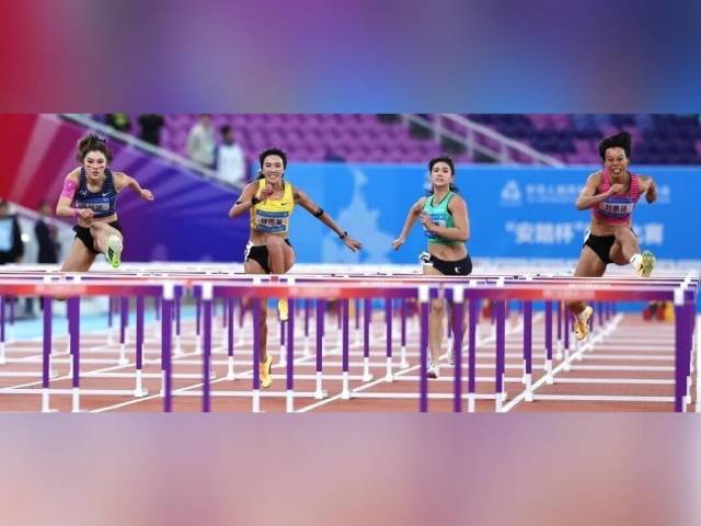 广东队“黑马”刘景扬获得金牌！吴艳妮摘银