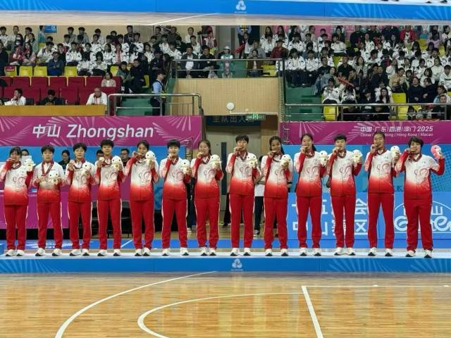 不忘故乡和恩师的培育！博罗