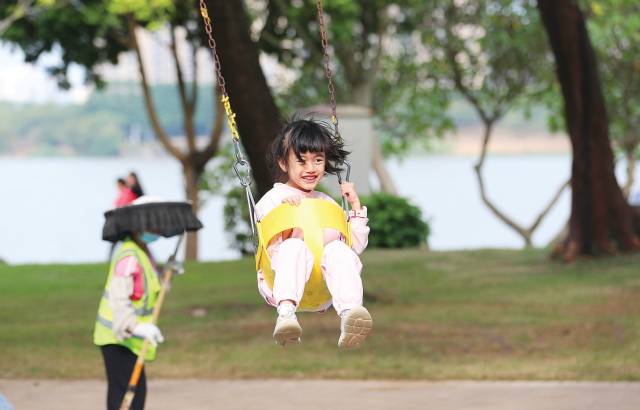 公园就是体育场！全运精神在惠州街头巷尾延续