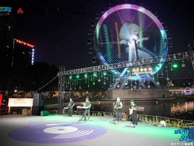 元旦快乐！露营、音乐会、足球赛、烟花小屋、免费停车……都帮你安排好了