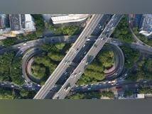 春运今日开启，广州交警预测“三波高峰”