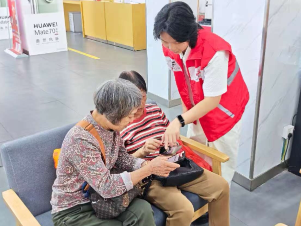 青春为盾 反诈为民 ——韶关联通团委以志愿服务书写新时代雷锋答卷