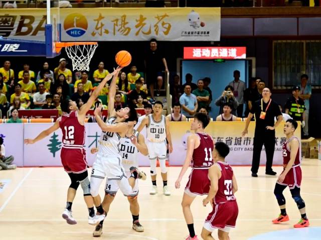 沸腾！96：74！中山队又赢了！