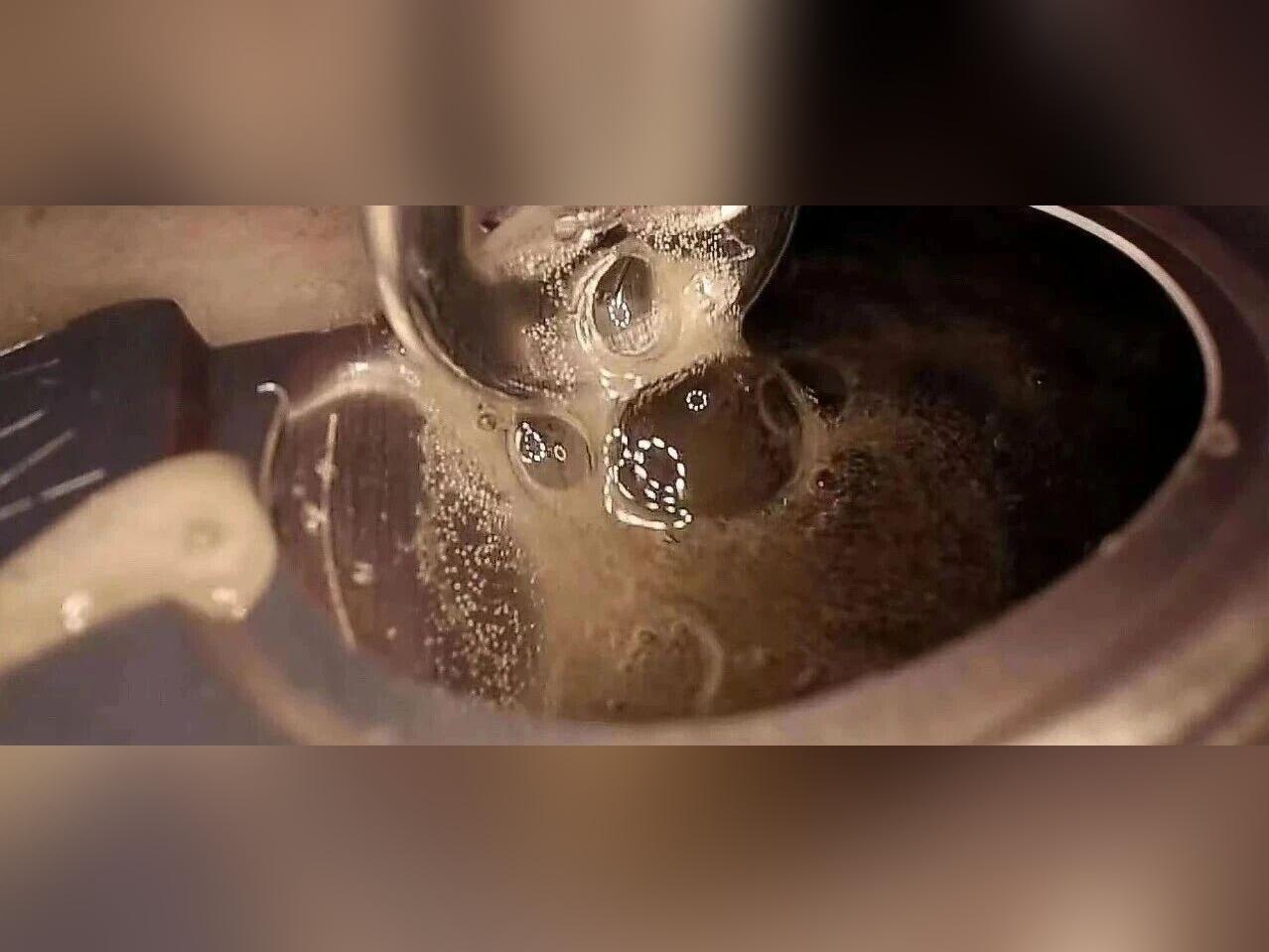 冲上热搜,这种饮料不能直接对嘴喝?网友热议