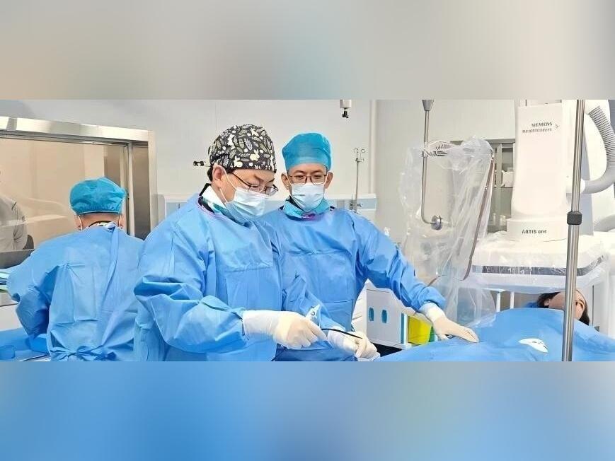 以仁心赴山海!广医二院援疆援藏医生接续帮扶践行医者初心