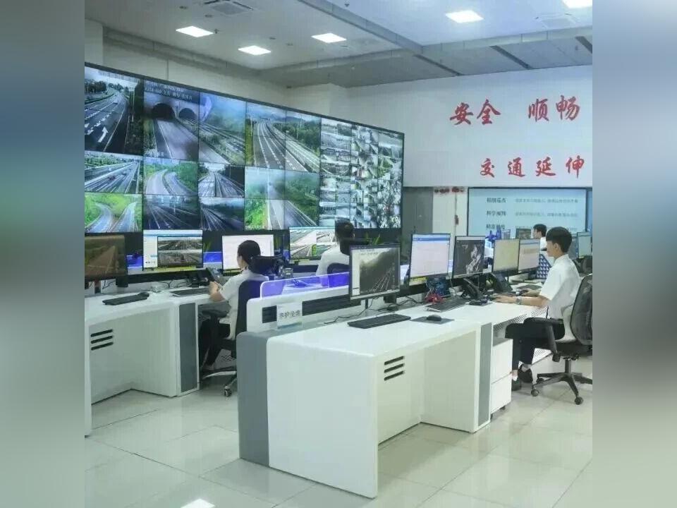 AI“哨兵”上岗!广珠西线高速解锁智慧运营新场景