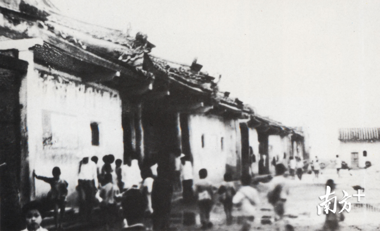 1940年，韩师迁往揭阳县智勇乡古沟村办学。