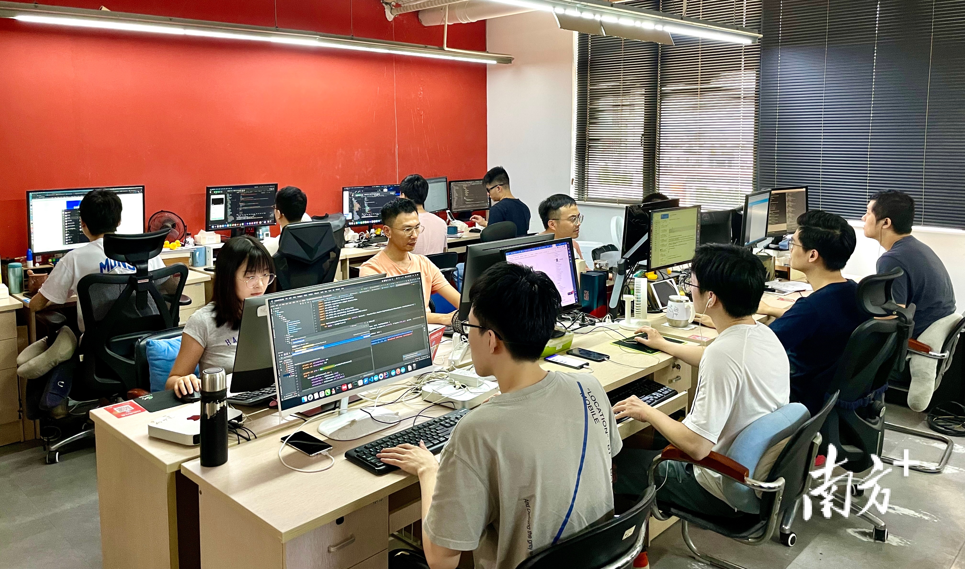汕头市同行网络科技有限公司深耕体育大数据行业多年,目前计划在科创板上市。 受访者供图 汕头市同行网络科技有限公司深耕体育大数据行业多年,目前计划在科创板上市。 受访者供图