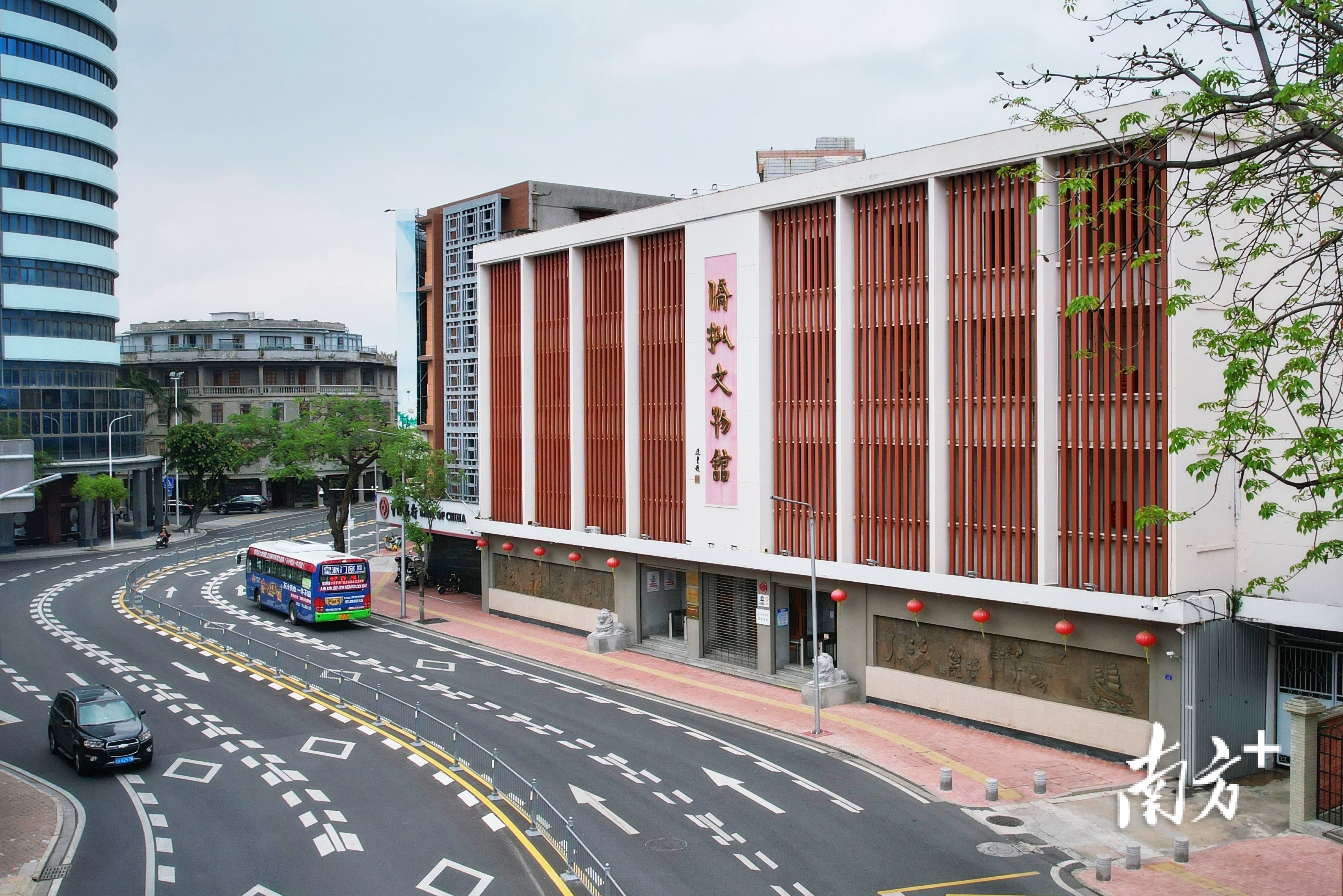 侨批文物馆馆藏侨批，规模全国最大。  南方+ 杨立轩 拍摄