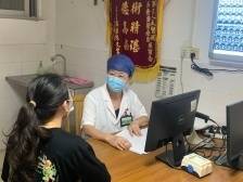 致敬白衣卫士 | 吴素芳：兢兢业业，躬身结核病防治临床一线