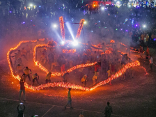 精彩鹤山，多彩非遗｜雅瑶黄洞香火龙：腾焰飞芒，龙舞盛世
