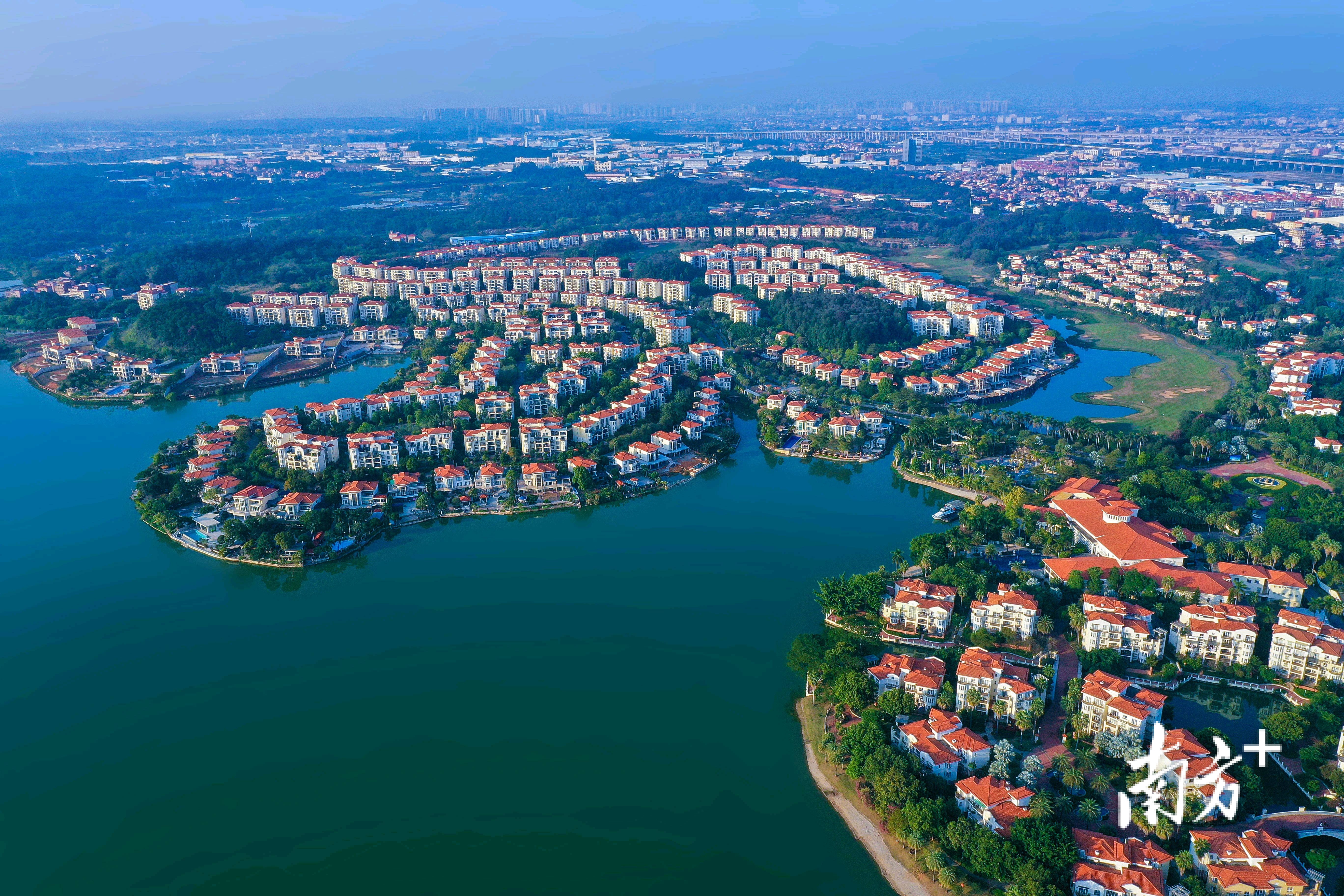 丹灶争当湾区“三个第一选择”。图为丹灶城镇航拍。通讯员供图 丹灶争当湾区“三个第一选择”。图为丹灶城镇航拍。通讯员供图