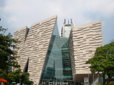 雅生活营收同比增长0.42%，未来继续专注主业 | 冷眼看财报