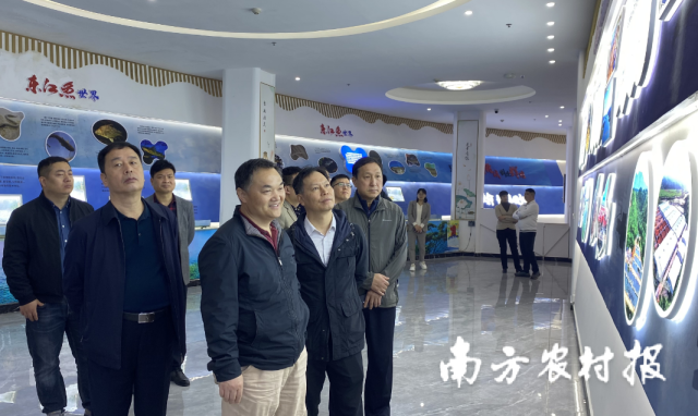 广东省发展改革委调研组一行赴湖南资兴市调研东江鱼实业集团。