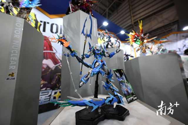 销售额过亿元,同类行业排名第一;摩动核定位为中国风机甲动漫文化品牌