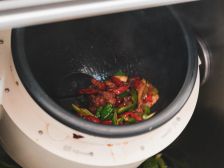 食预·品⑦｜机器人变“大厨”，大研自动化打造智慧餐饮场景