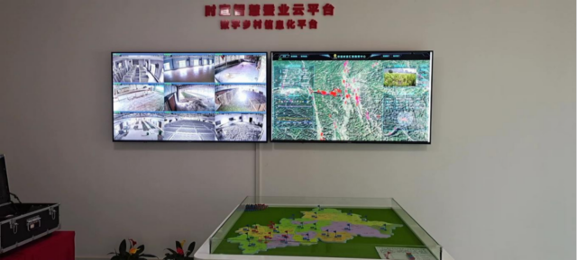 忻城县六纳村桑蚕种养标准化示范基地——信息化养蚕管护平台。