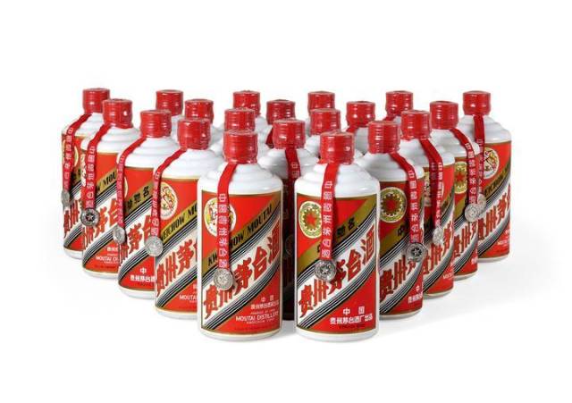 丁雄军公开回应飞天茅台酒终价格波动_南方+_南方plus