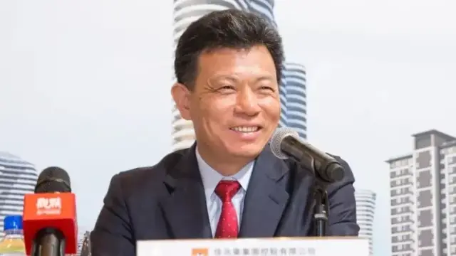 郭英成走到台前，出任佳兆业美好执行董事