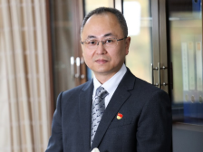 叶淦奎：阅读之于心，就像空气和水之于身｜东莞城市书单