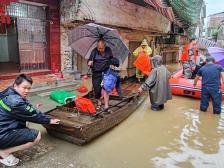强降雨来袭，英德转移群众1963人，全力保障群众生命安全