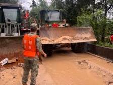 一线直击韶关江湾镇防汛救援：八方驰援，抢通信号