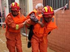 冲锋在前守护平安，连州星子转移受灾群众21人