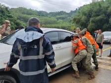 国家防总等多部门联合会商，要求全力保障韶关江湾镇抢险救援生命通道