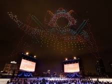 千架无人机点亮白鹅潭，“文化巨轮”正式扬帆