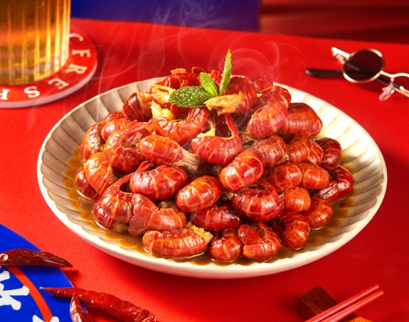 御鲜锋推出的爆款小龙虾