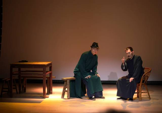 让鲁迅与笔下人物对话！话剧《先生来了》亮相广东文学馆