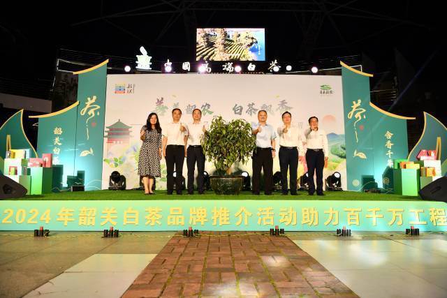哈利·波特的魔法觉醒偷听格雷小姐的《如何完成任务和完成攻略》