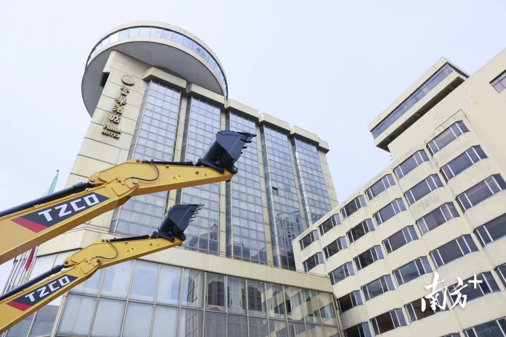 富华酒店改造项目将分为部分拆除、改造升级和部分重建三个阶段进行。 南方+ 卢子衡 摄 富华酒店改造项目将分为部分拆除、改造升级和部分重建三个阶段进行。 南方+ 卢子衡 摄