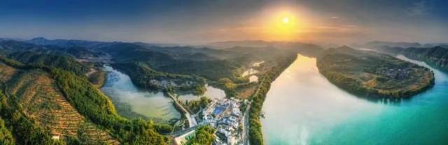 贺江碧道画廊。张彬池 摄