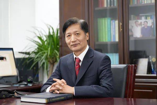 本周最后一个交易日:沪深股指双双重挫