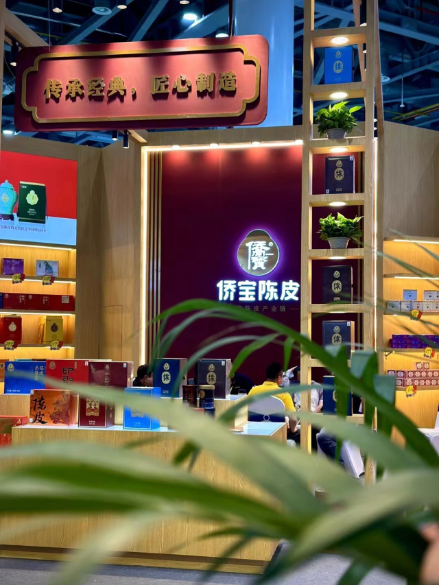 甲酚红指示液：化学实验室常备