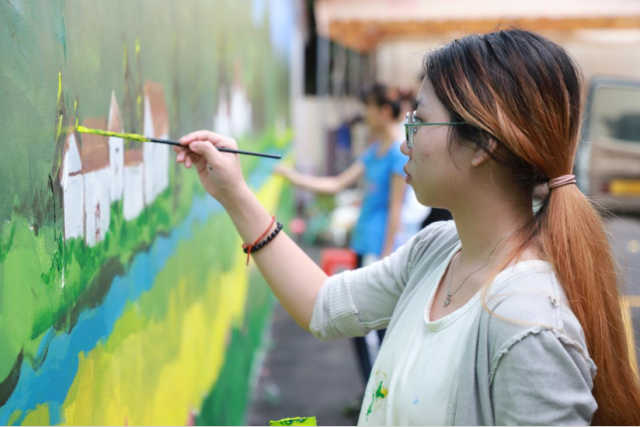 美丽乡村画作创作过程。