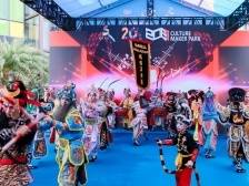 英歌舞、眼镜秀、电影开机……文博会2013文化创客园分会场开幕