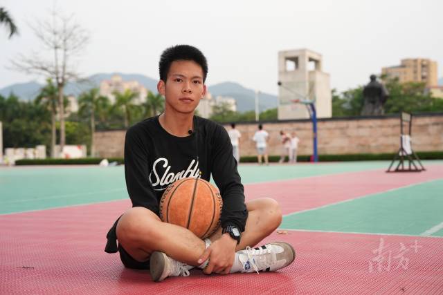    南方+ 仇敏业 拍摄