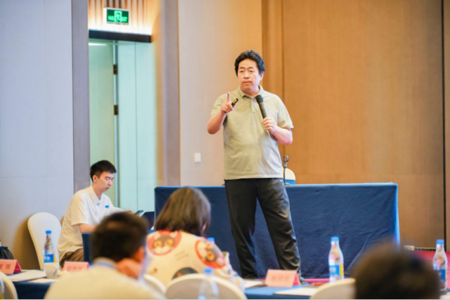 中山大学教授、广东创就业指导委员会副主任任荣伟