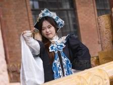 “新中式+学位服”穿搭风靡广东高校，有多好看？