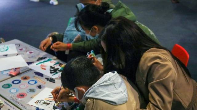 国家卫健委新闻发布会答南方+：孤独症儿童早期接受科学性干预十分重要