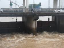 西江干流洪水已出峰回落，韩江洪峰已过三河坝段