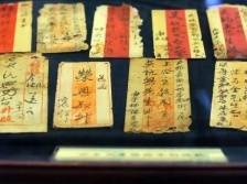 收集抢救12万件侨批，一家两代人接力守住文化记忆