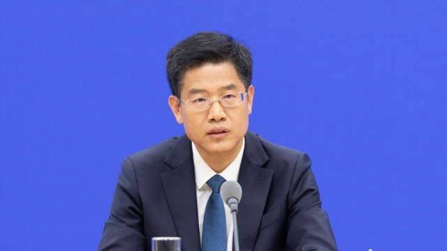 国家卫健委：组织全部44家委属管医院组建国家医疗队开展巡回医疗