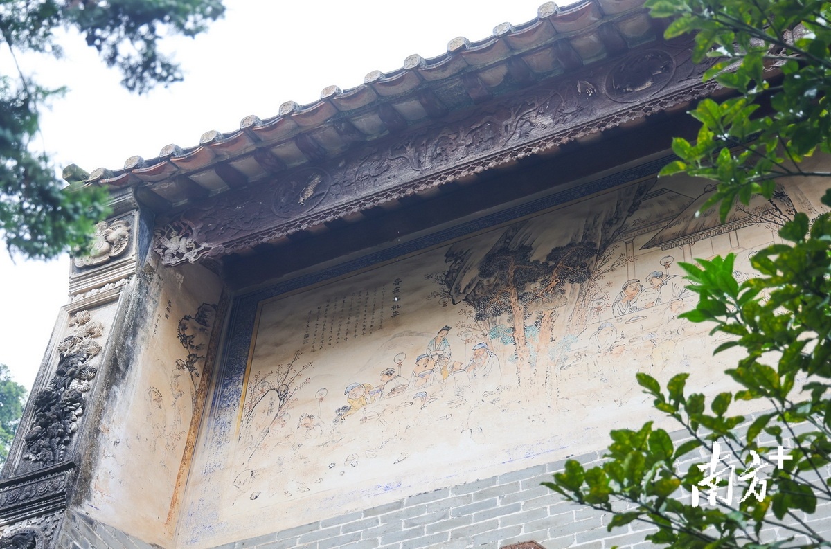 起凤环社区“金箔大屋”。 南方+ 叶志文 拍摄