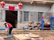 滚动|男子放牧遇上山体滑坡，消防人员紧急救援